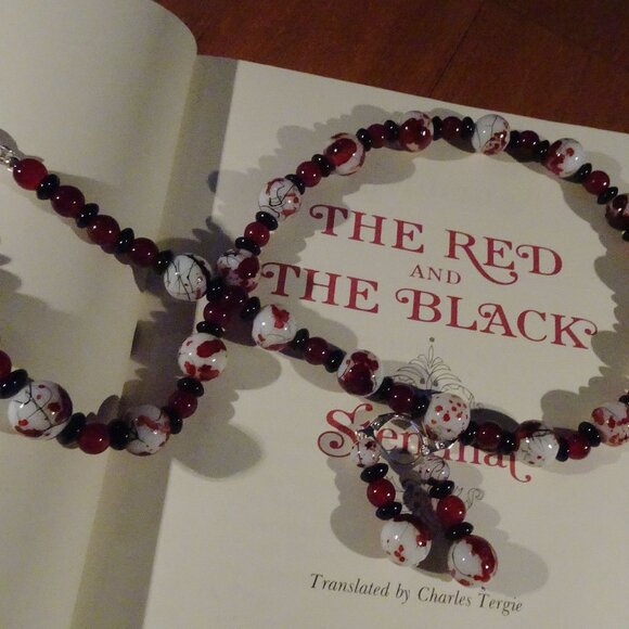 Handcrafted necklace/earring set with deep scarlet, white, and black elements - Picture 10 of 10
